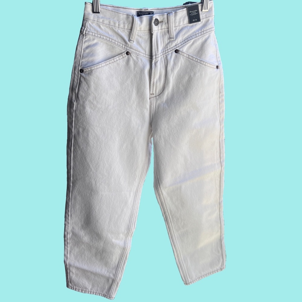 High Rise Ankle Straight Jean